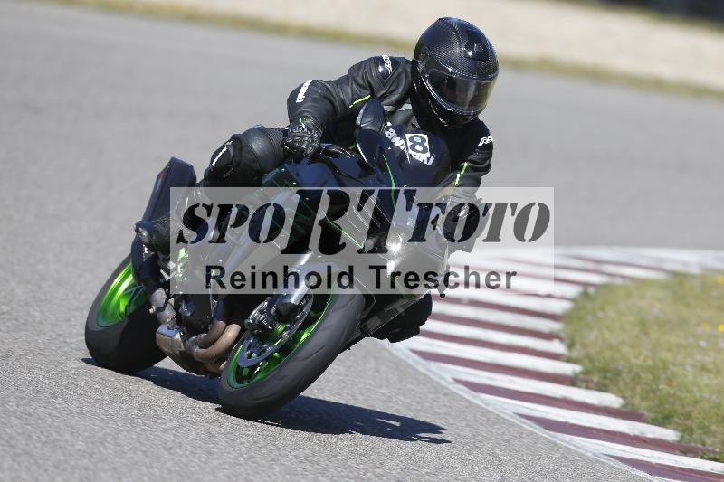 /05 07.04.2026 Cornu Master School ADR/Gruppe gruen/8